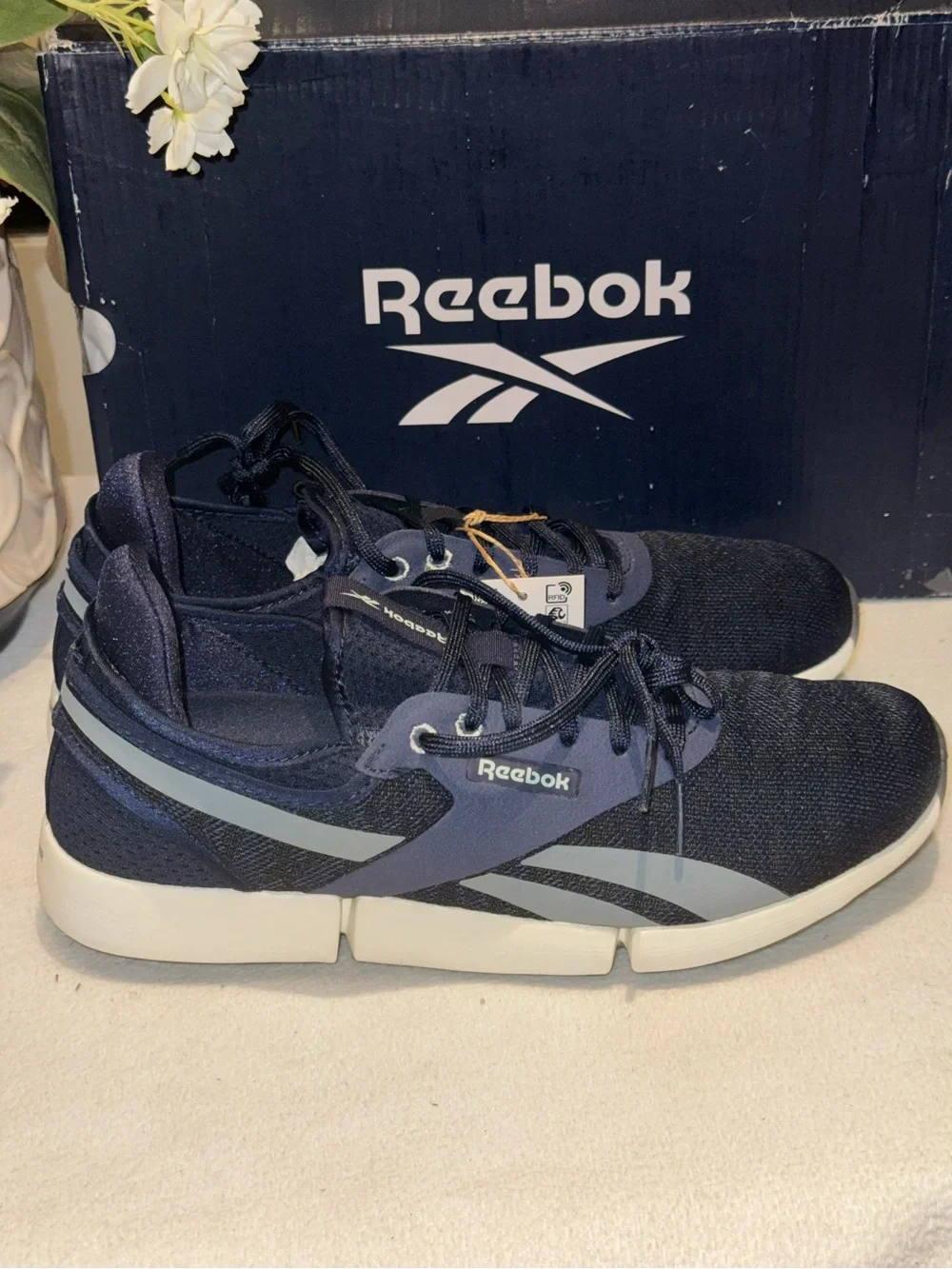Reebok Men's Navy and Black Athletic Sneakers